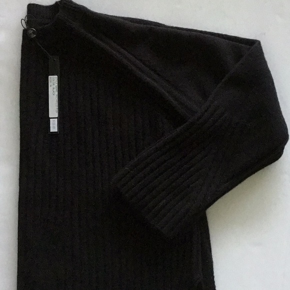 Lyla + Luxe Ribbed Sweater, NWT - Picture 6 of 10